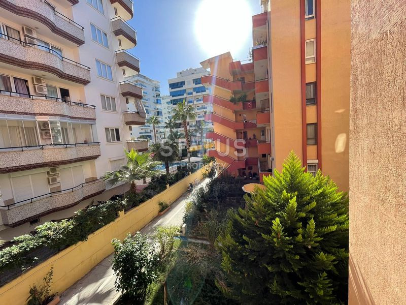 Three-room apartment 300m from the sea in the center of Mahmutlar. 90m2 фото 1