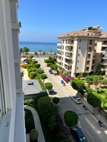 One-bedroom furnished apartment in a popular residential complex of a well-known developer in Tosmur. 110m2 photos 1