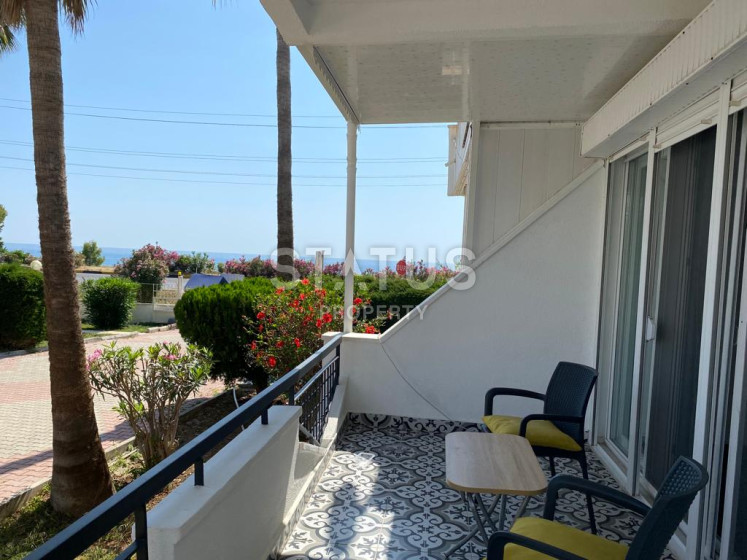 Villa with furniture and appliances on the first coastline in Demirtas. 170m2 photos 1