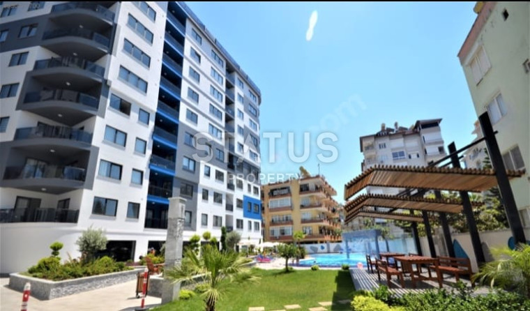Двухкомнатная квартира в комплексе с богатой инфраструктурой в районе пляжа Клеопатра, 50 м2 фото 1
