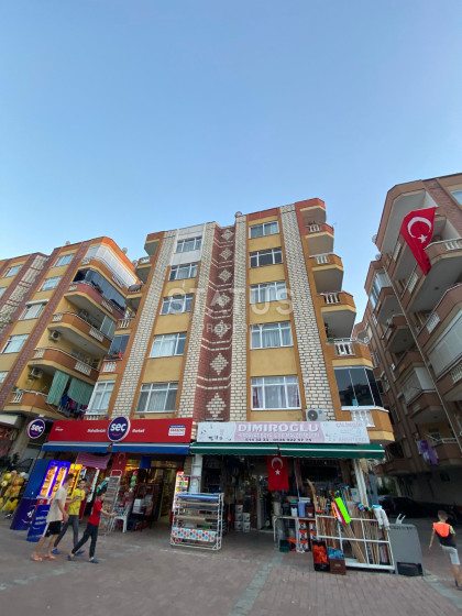 Трехкомнатная квартира в турецком доме без инфраструктуры в районе Тосмур, 110 м фото 1