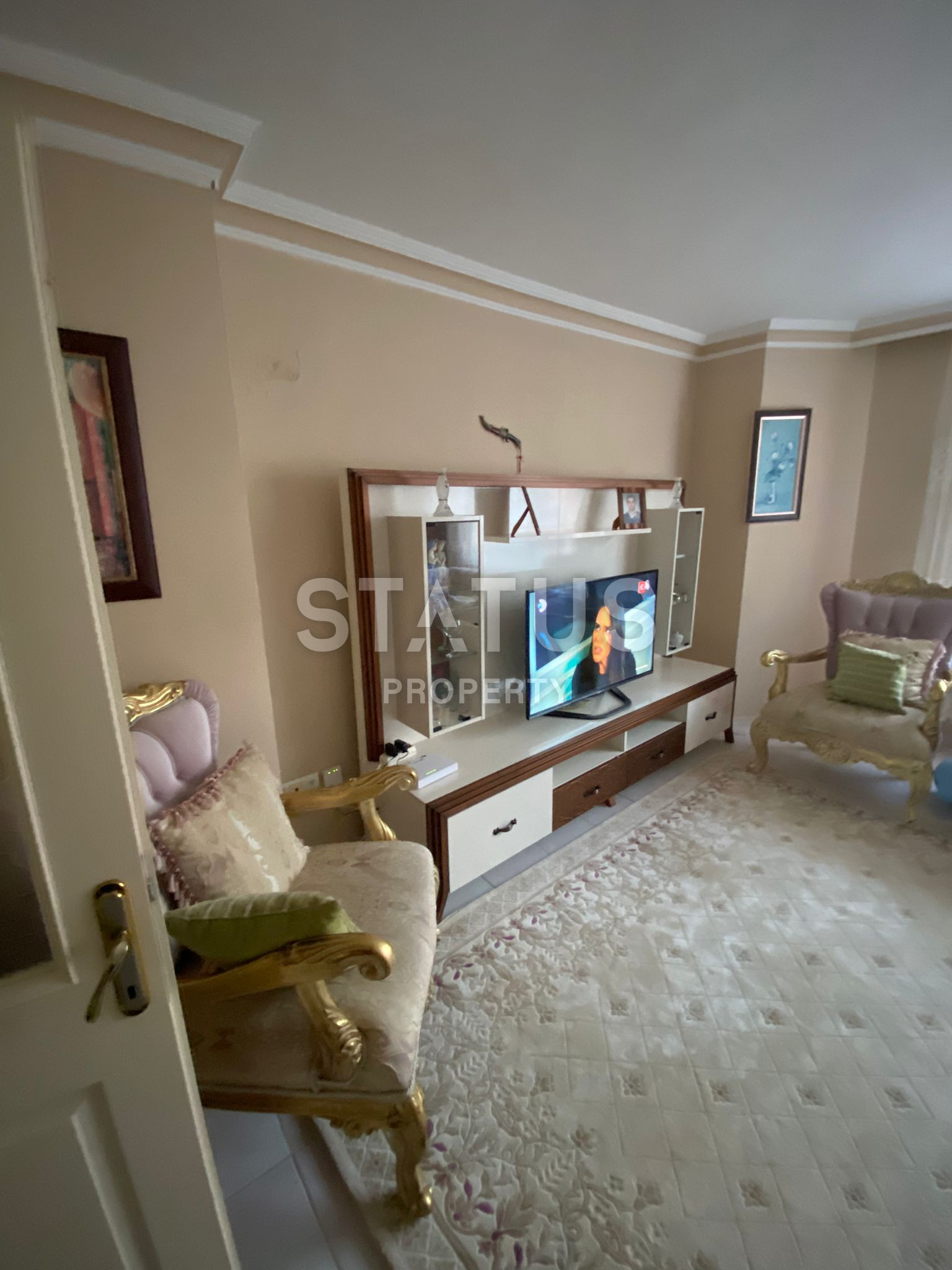 Three-room apartment in a Turkish building without infrastructure in Tosmur, 110 m фото 2