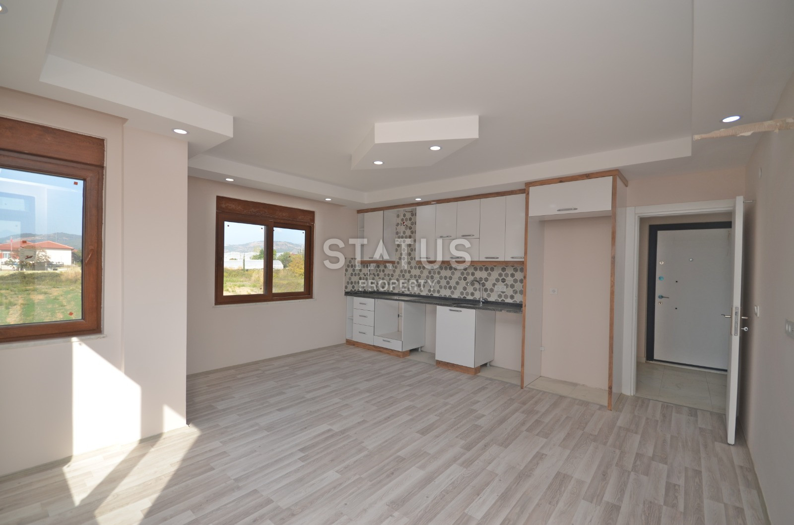 Three-room new apartment without furniture and appliances in the city of Gazipasa, 70 m2 фото 2