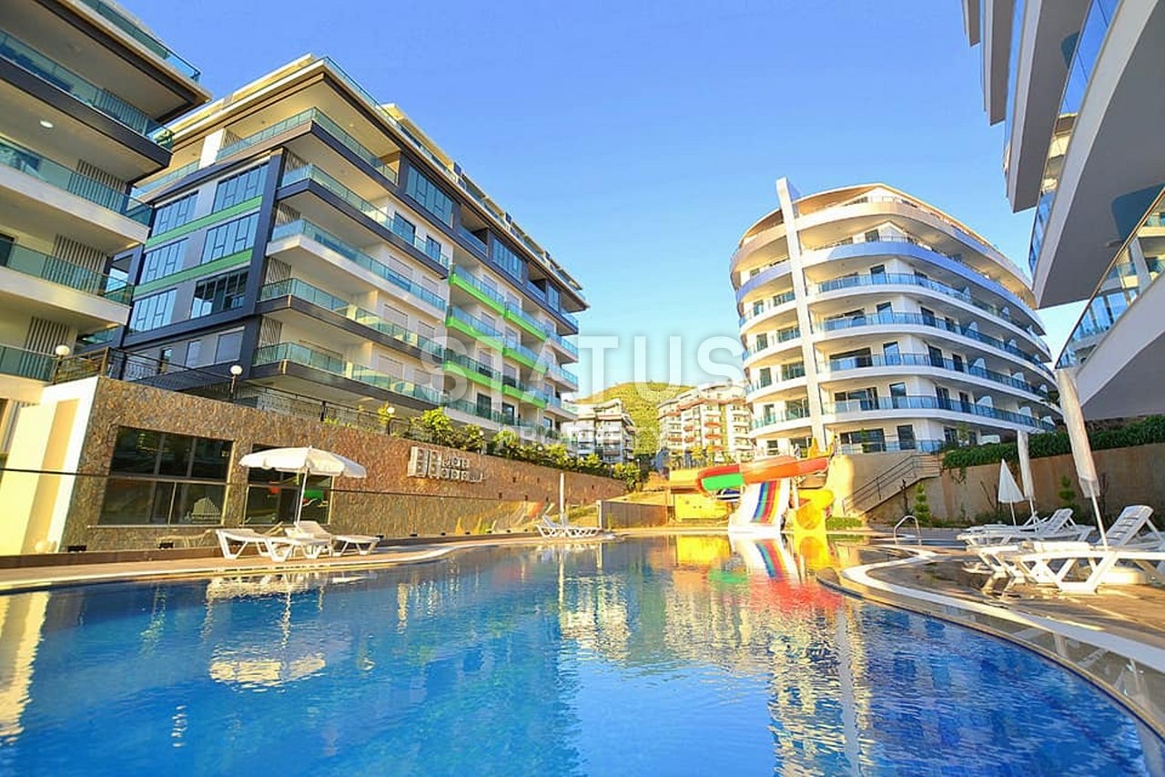 New apartments 1+1 in a complex with a swimming pool, Kargicak, 65 m2 фото 1