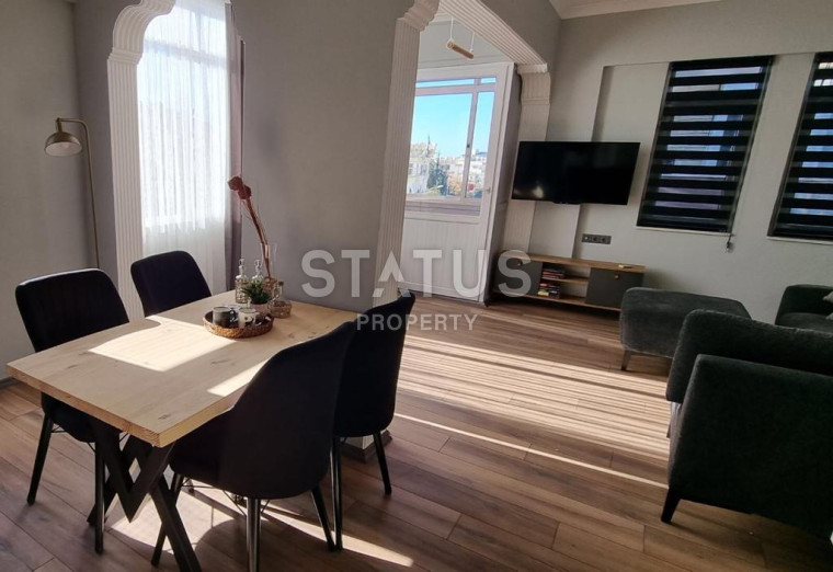Spacious two-room apartment in an urban-type building in the center of Alanya. 60m2 photos 1