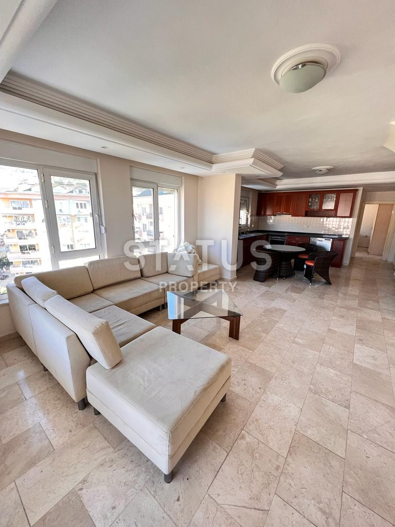Three-room apartment in the center of Alanya with gorgeous views, 180m2 фото 1