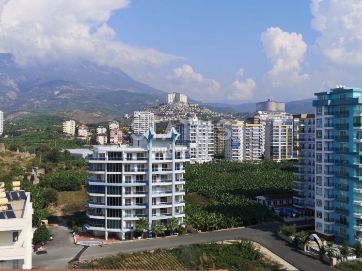 Пентхаус 3+1 в 150 метрах от Средиземного моря в Махмутларе, 180 м2. фото 1
