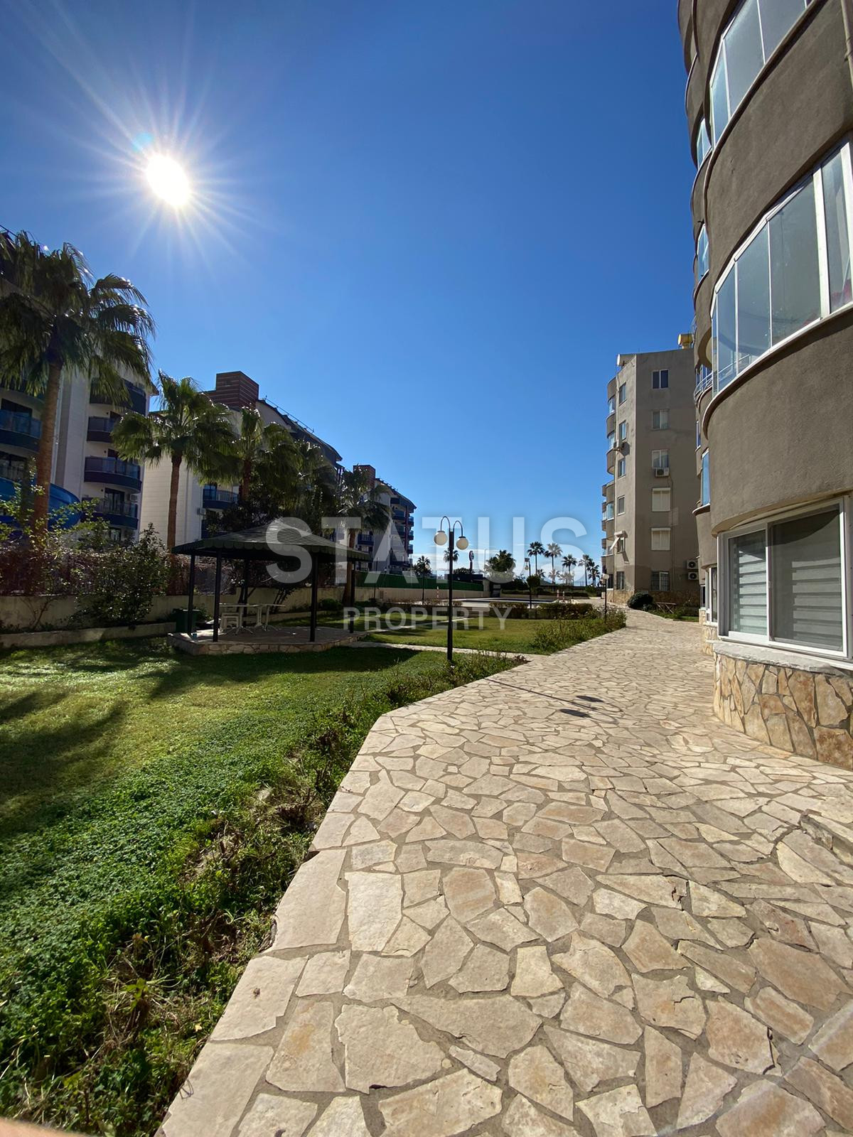 Three-room apartment in the first coastline in the Tosmur area. 80m2 фото 1