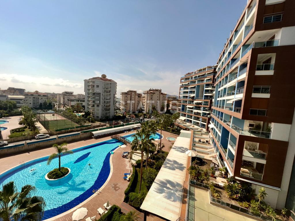Spacious apartment with 3 bedrooms 1 km from the sea in the Cikcilli area. 185m2 фото 1