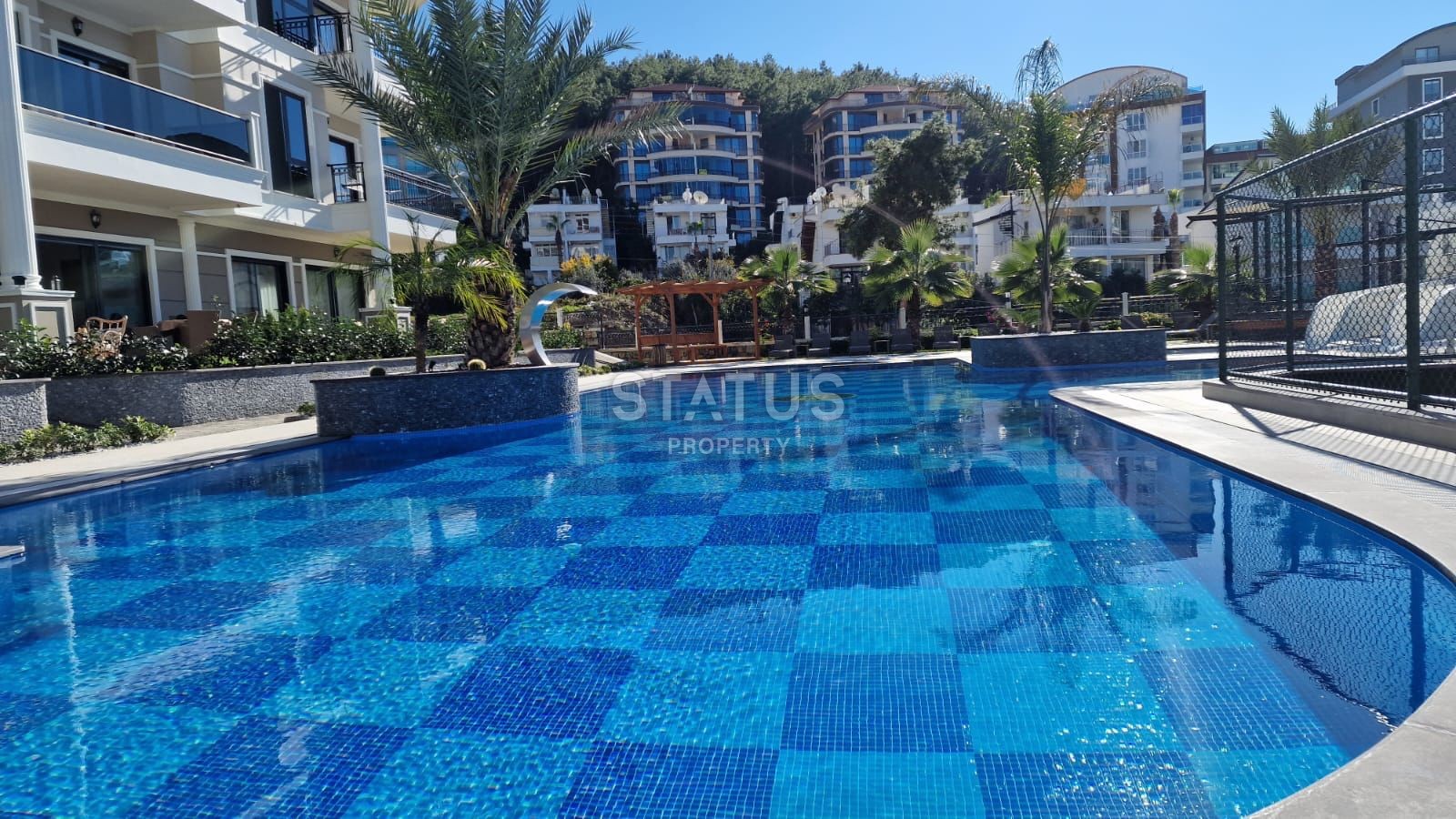 Luxurious view apartments in a luxury complex overlooking the sea. 92m2 фото 1