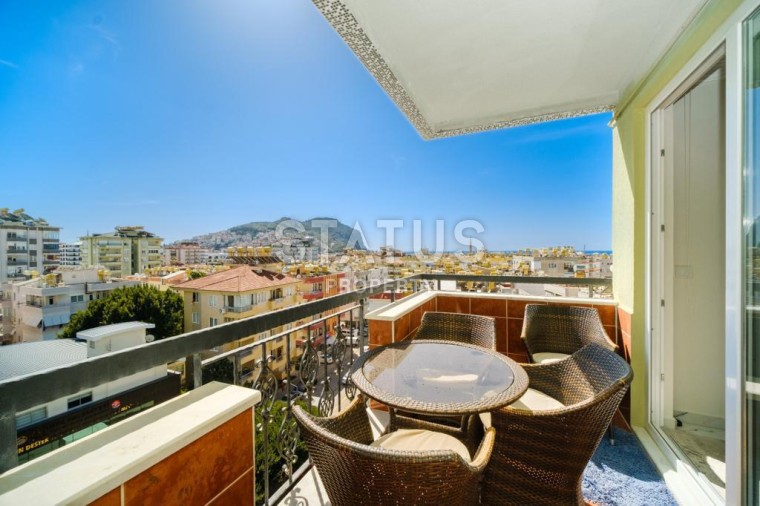 In the very center of Alanya apartment 3+1, 150m2 photos 1