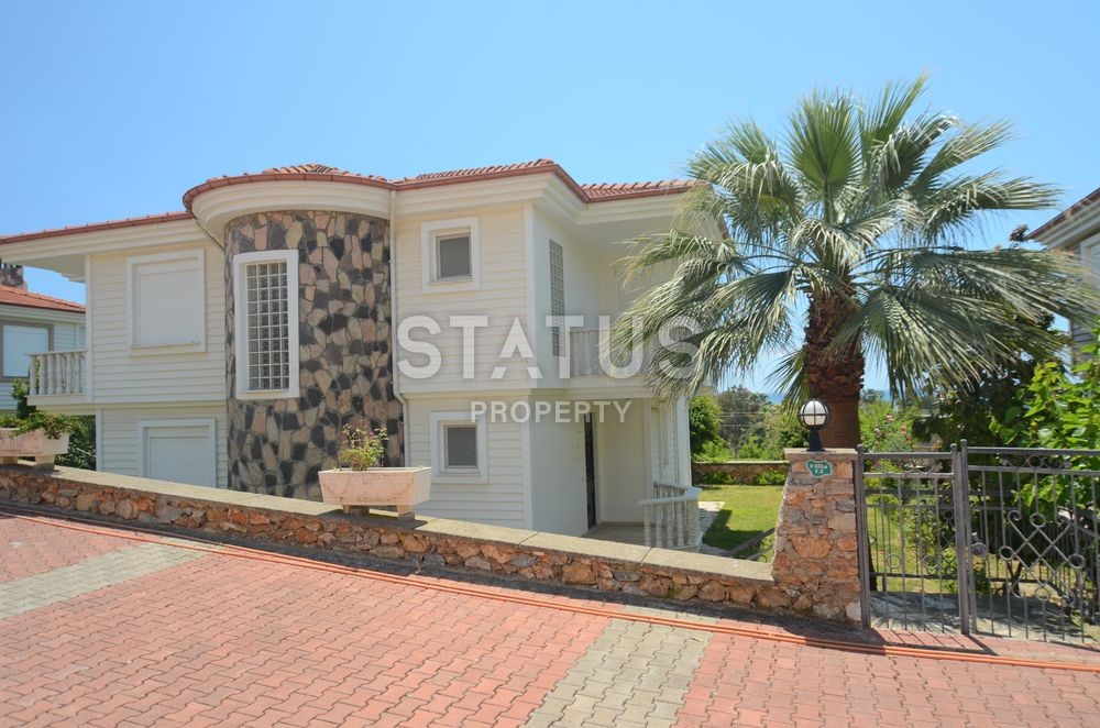 Your future home in Turkey near the sea! Exclusive villa in Konakli! фото 2