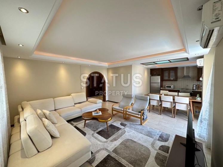 Apartment 2+1 with furniture in Mahmutlar, 125m2 photos 1