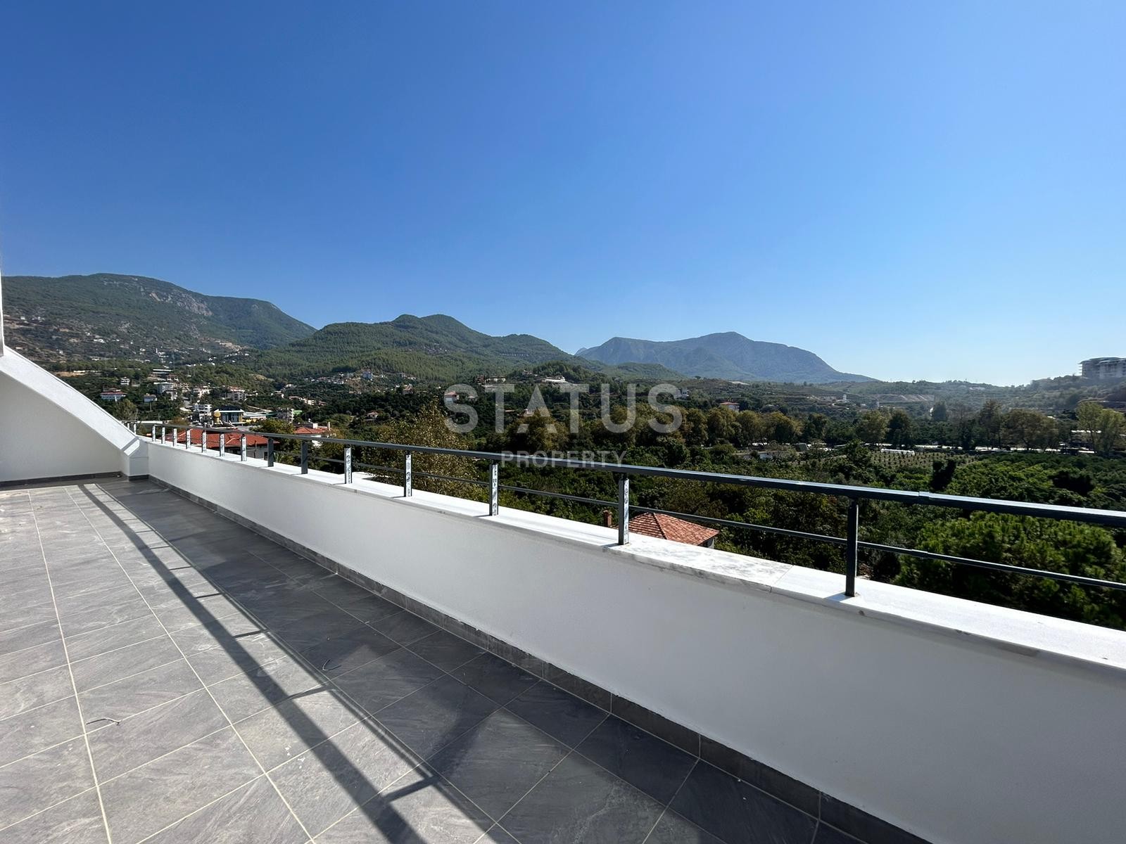 Duplex 4+1 with panoramic views in a new complex, 220m2 фото 1