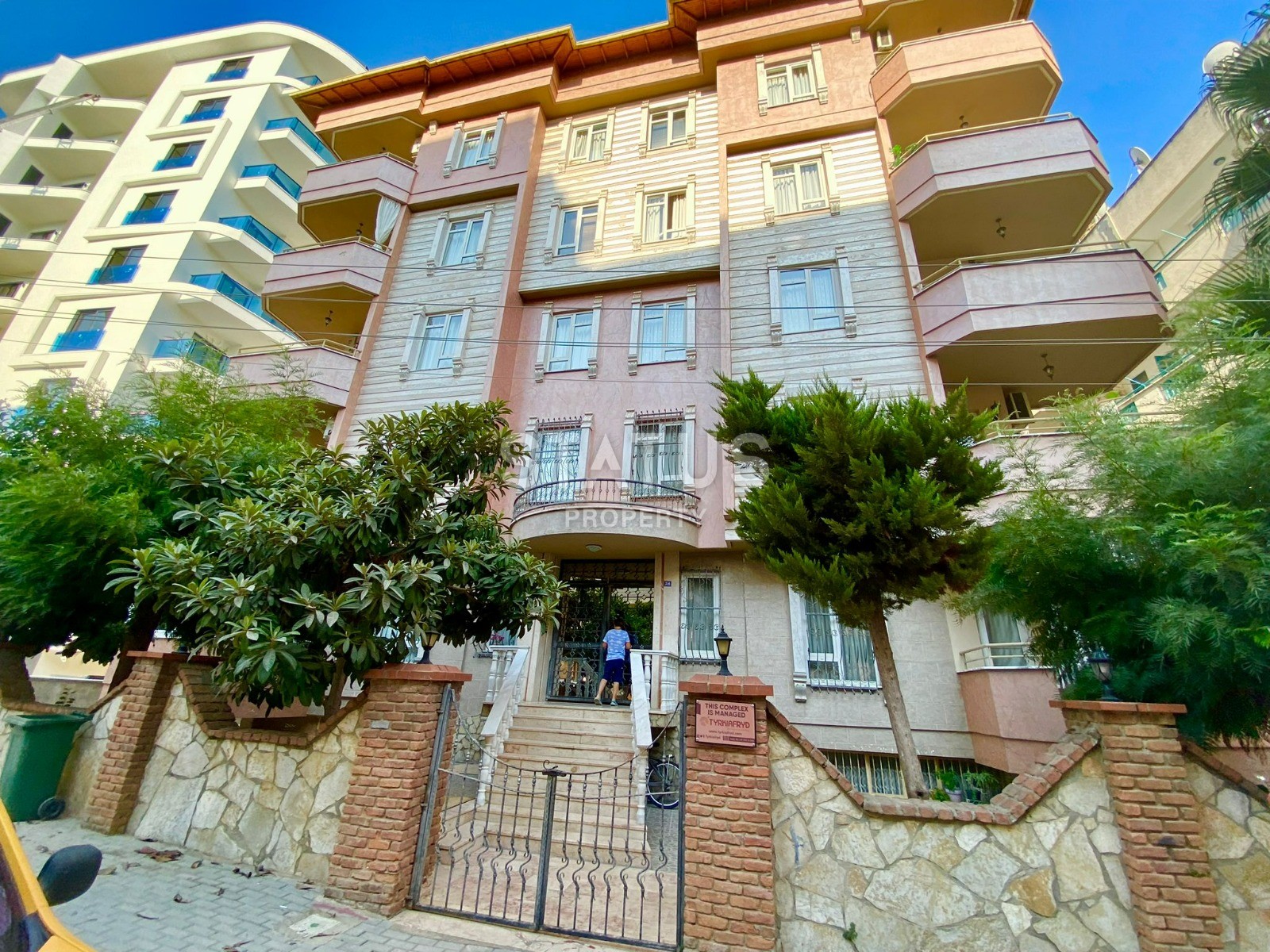 Spacious 2+1 in the very center of Alanya, 100m2 фото 2