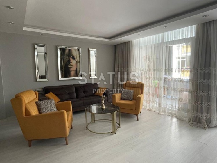 Newly renovated three-room apartment in Mahmutlar, 125 m2 photos 1
