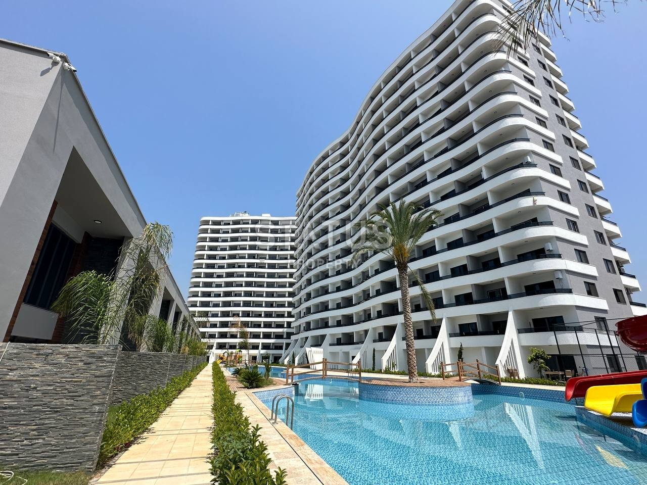 Furnished apartment 1+1 in Mersin, Tomyuk, 72 m2 фото 1