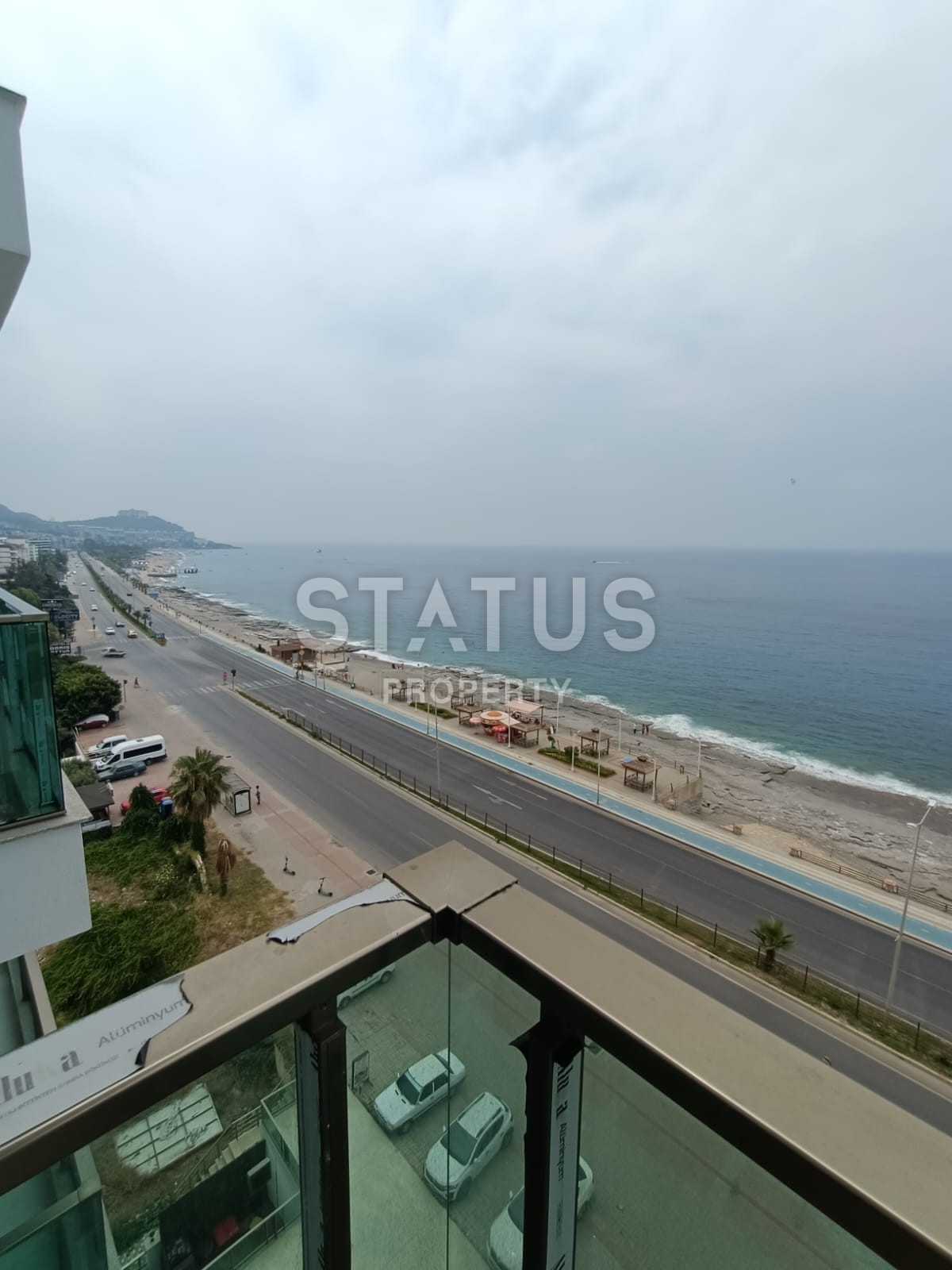 Apartment 2+1 on the first coastline in Mahmutlar, 100 m2 фото 1