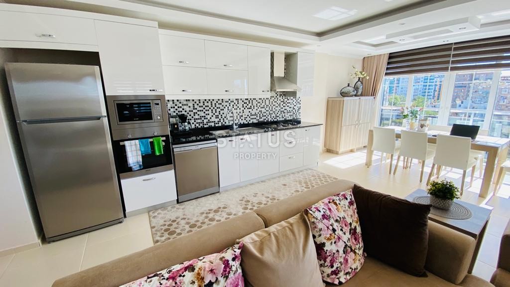 Large penthouse 4+1 with furniture in Tosmur, 290 m2 фото 2