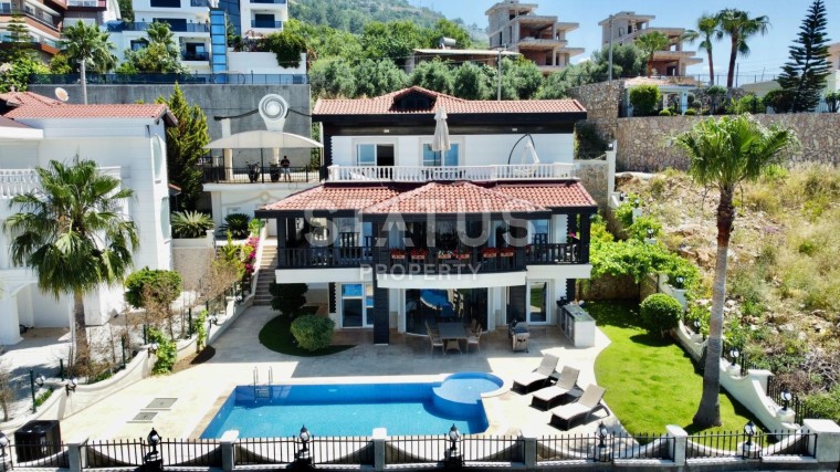 Large detached villa in Bektas area, 650 m2 photos 1