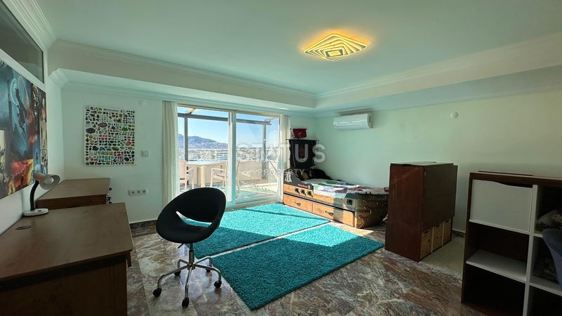 Penthouse 5+1 with sea, mountain and Kale fortress views, 260 m2 фото 2