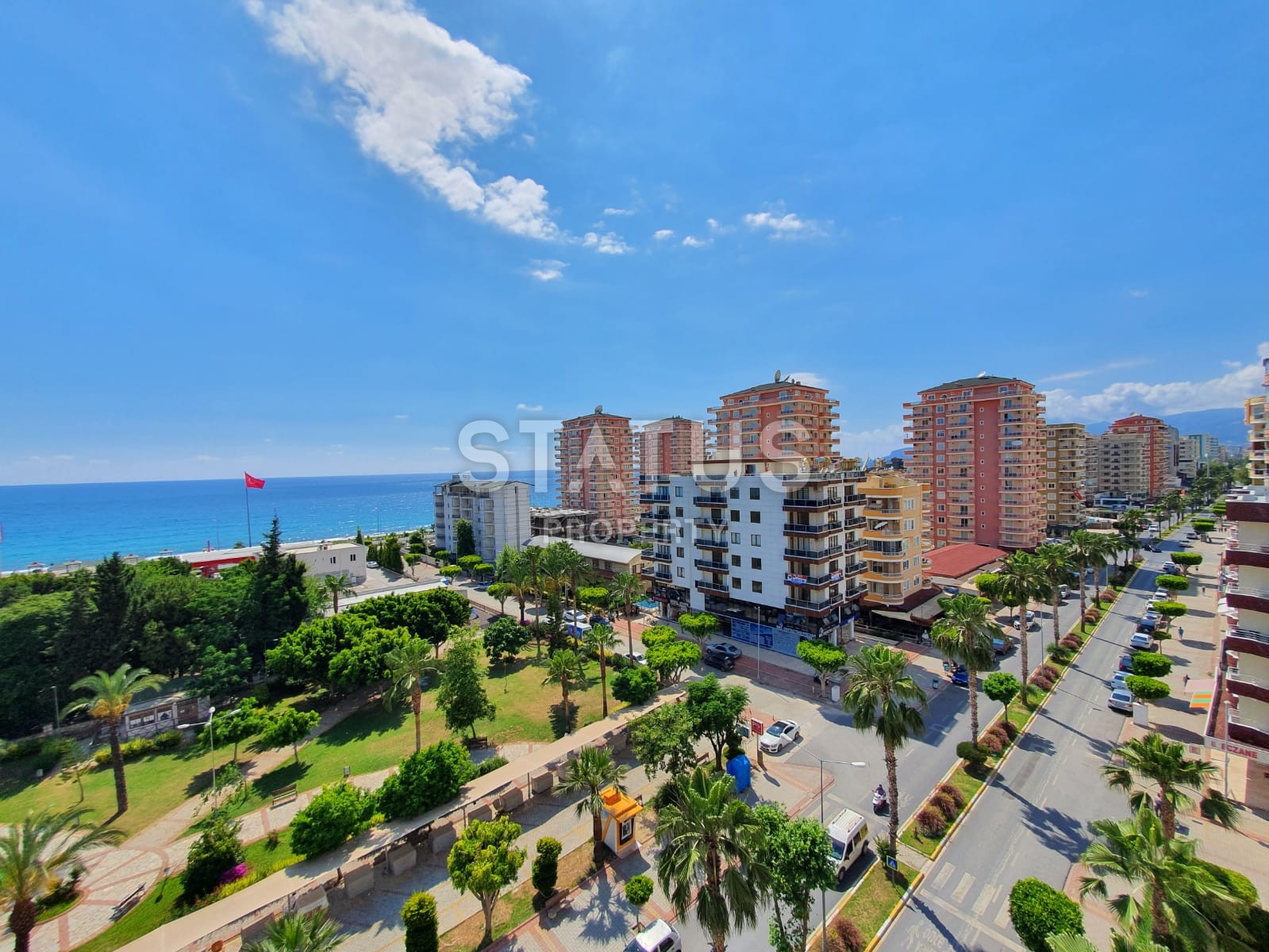 Stunning direct sea view. Furnished apartment on the second line. фото 2