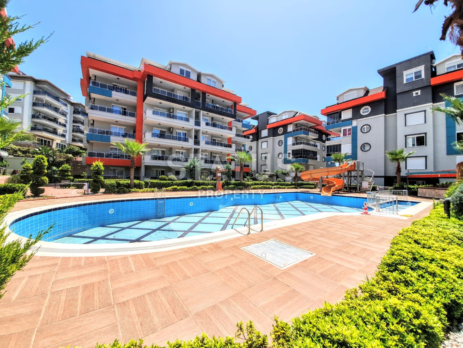 Furnished apartment in a modern Kestel complex just 350 meters from the sea фото 1