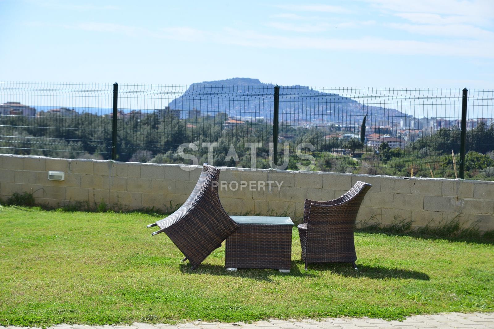 Three-room apartment with sea and mountain views in Oba фото 2