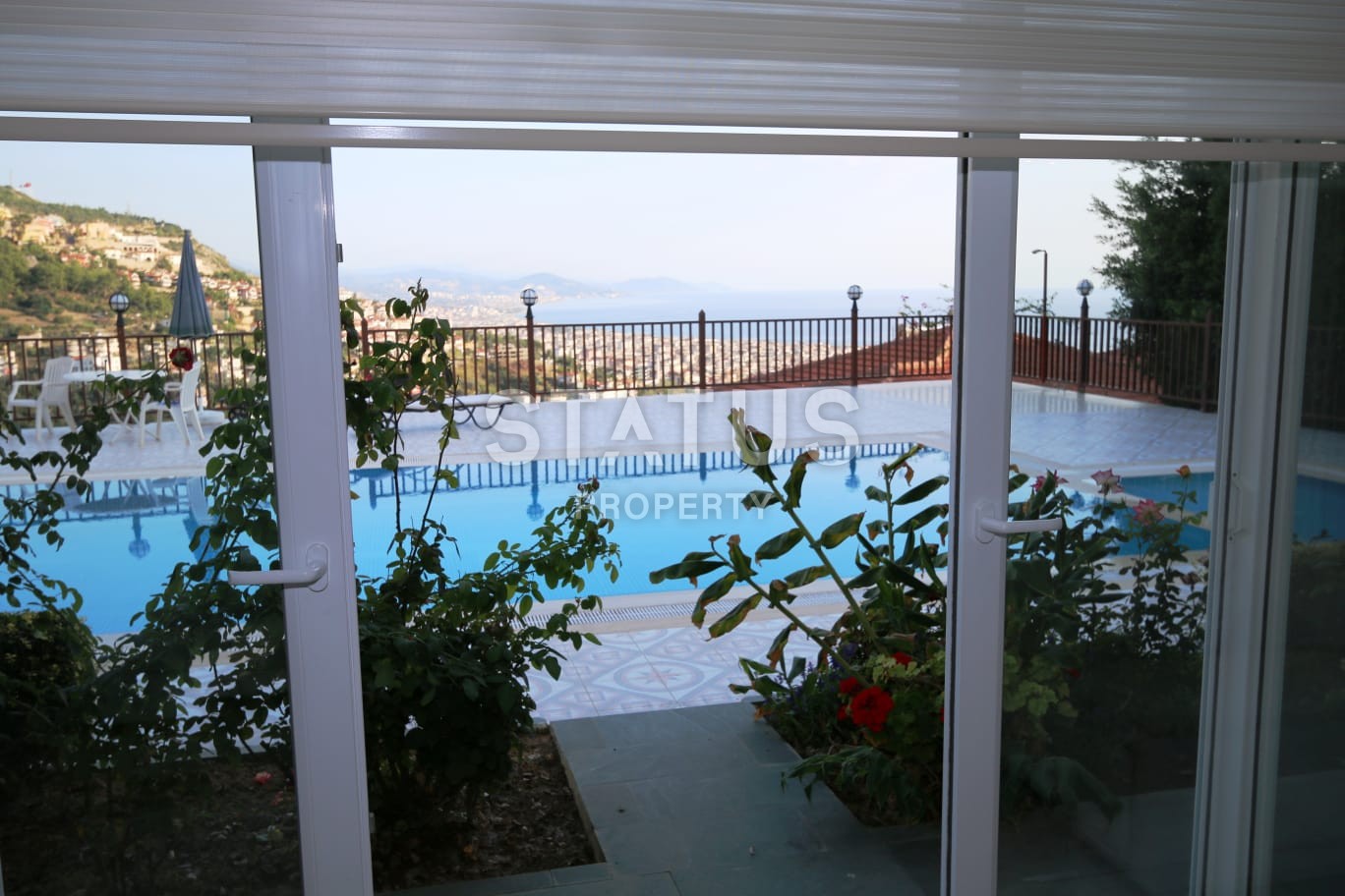 Villa 3+1 in Alanya with sea view фото 2
