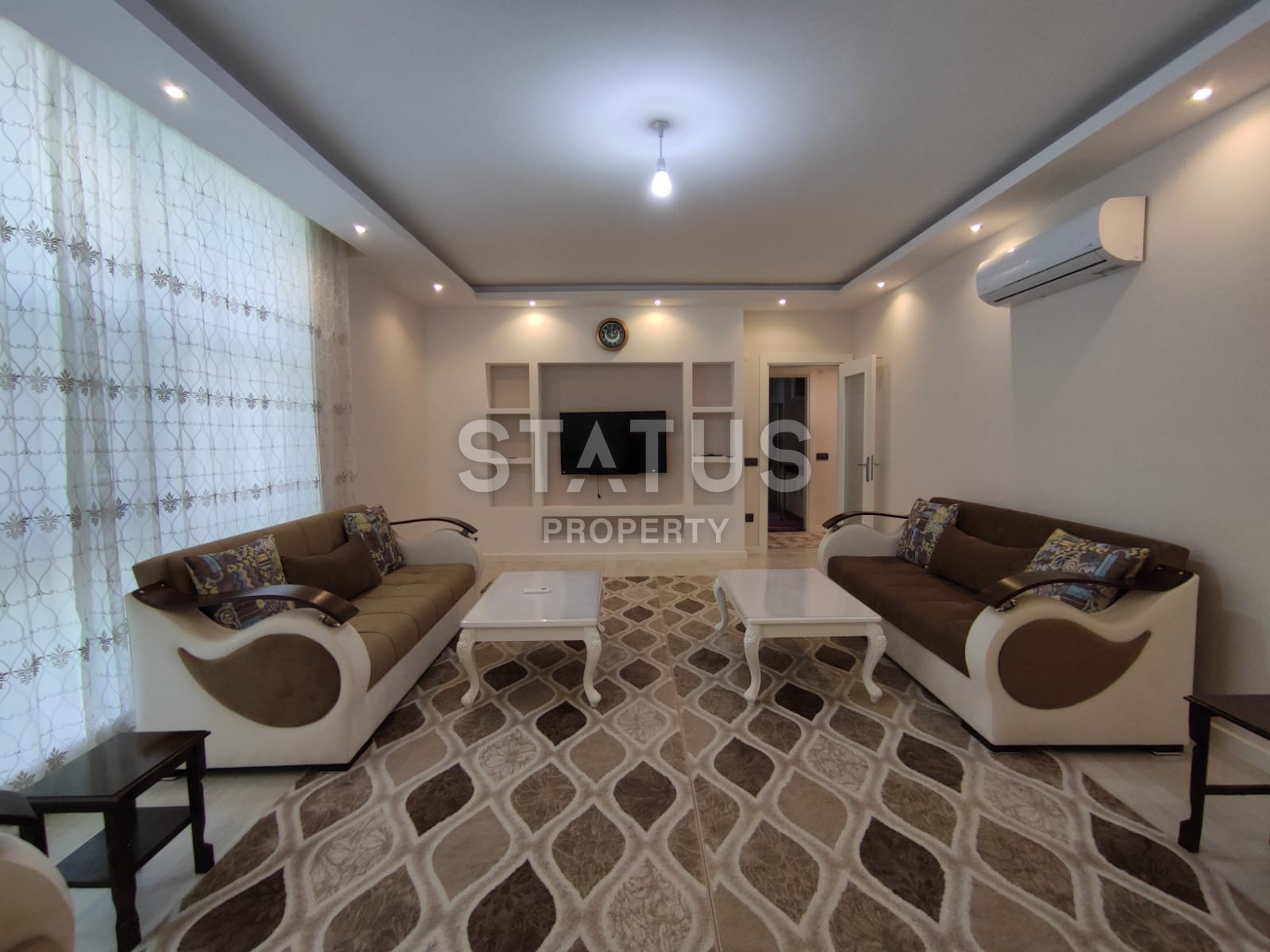 Четырёхкомнатная квартира с мебелью в Махмутларе, 145 кв. м. фото 1
