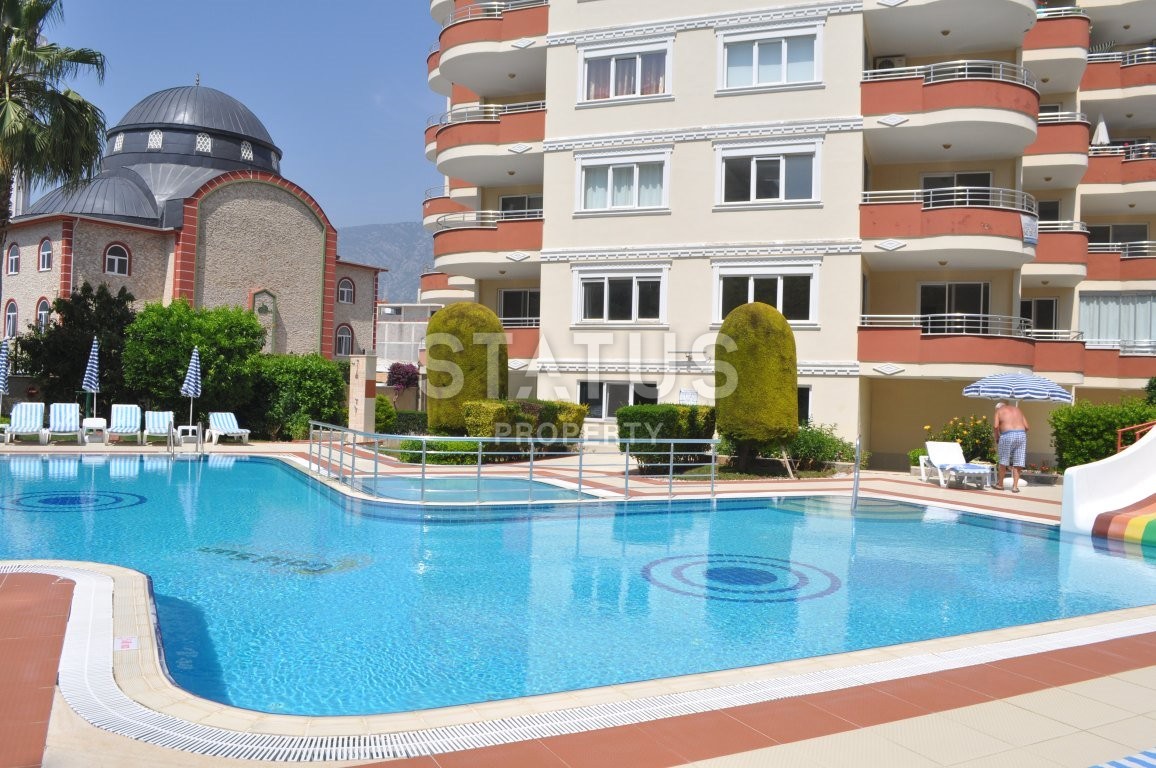 Three-room apartment in the very center of Mahmutlar. Great price! 150 meters to the sea! фото 1