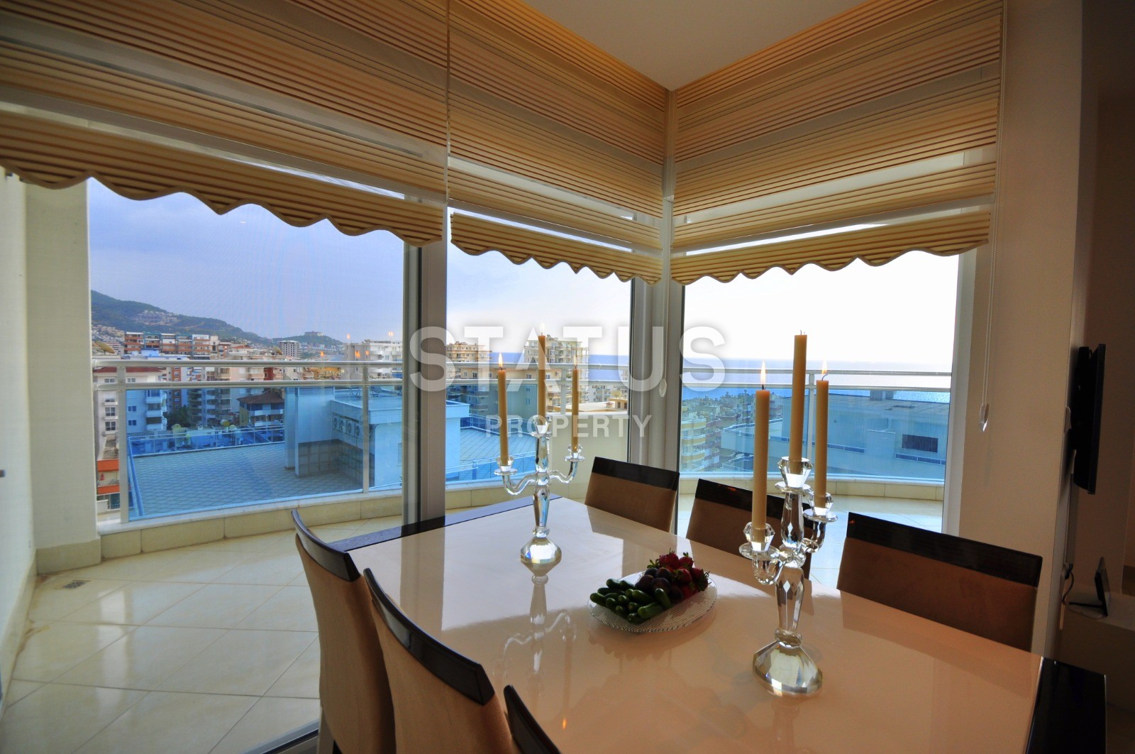 Furnished apartment with sea view in Mahmutlar, 110 m2 фото 2