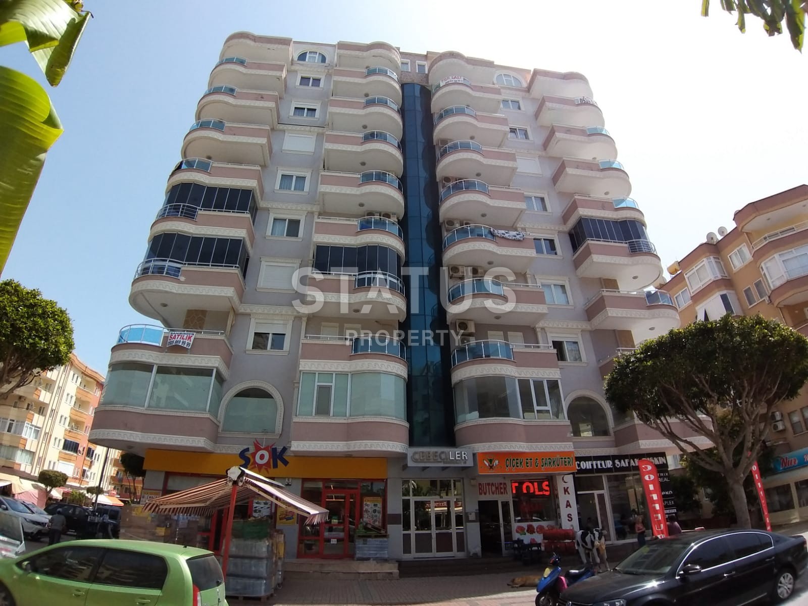 Spacious apartment. Convenient layout. Proximity to the sea. Good price. фото 2