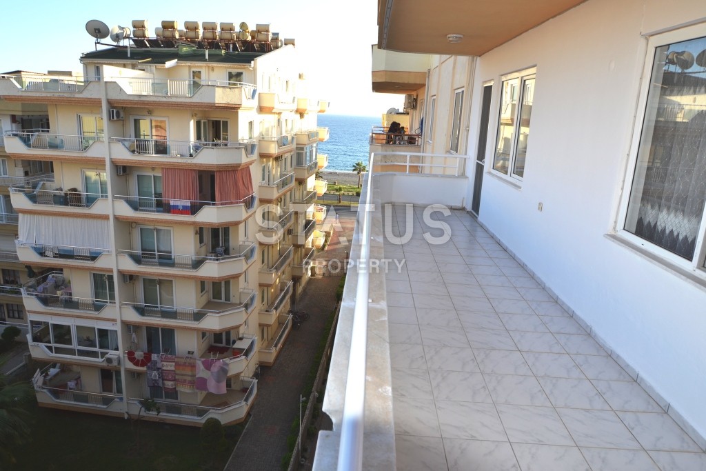 Big flat! First coastline! Sea view! Good price. фото 2