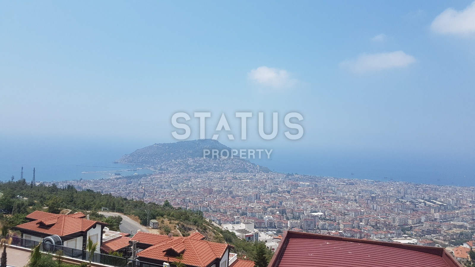 Stunning villa in the center of Alanya with breathtaking views фото 1