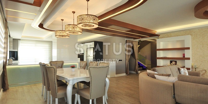 Penthouse 3+1 overlooking the historic fortress, 240 m2. Both, Alanya. фото 1
