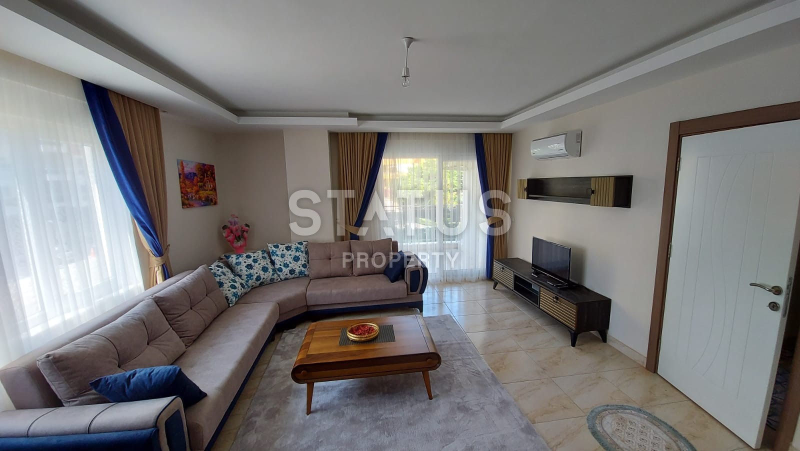 Excellent two-room apartment with furniture, 67 m2 фото 1