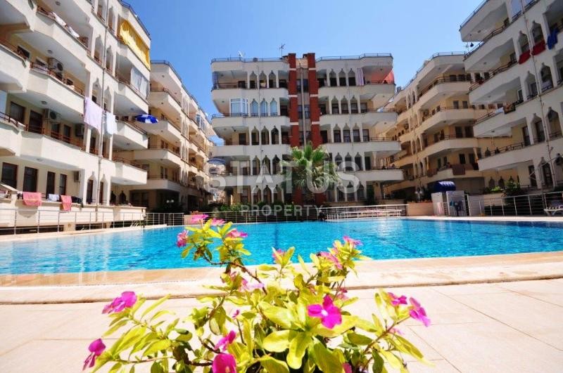 Cheap apartments in a complex with a swimming pool, Mahmutlar. 110 sq.m. фото 1