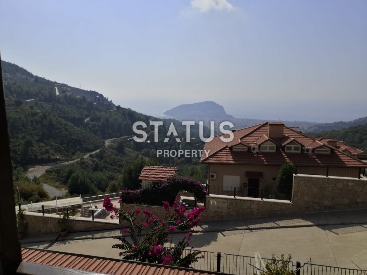 Villa 2+1 overlooking the sea and the fortress, 155 m2. Bektas, Alanya. photos 1