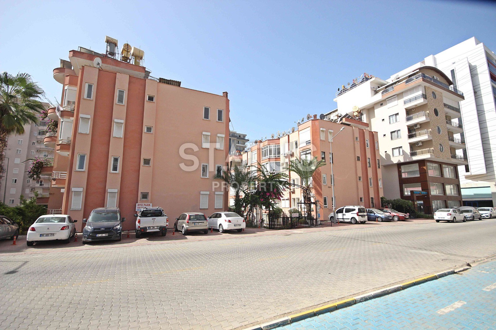 Inexpensive apartment 2+1 with furniture and appliances in Mahmutlar, 120 m2 фото 2
