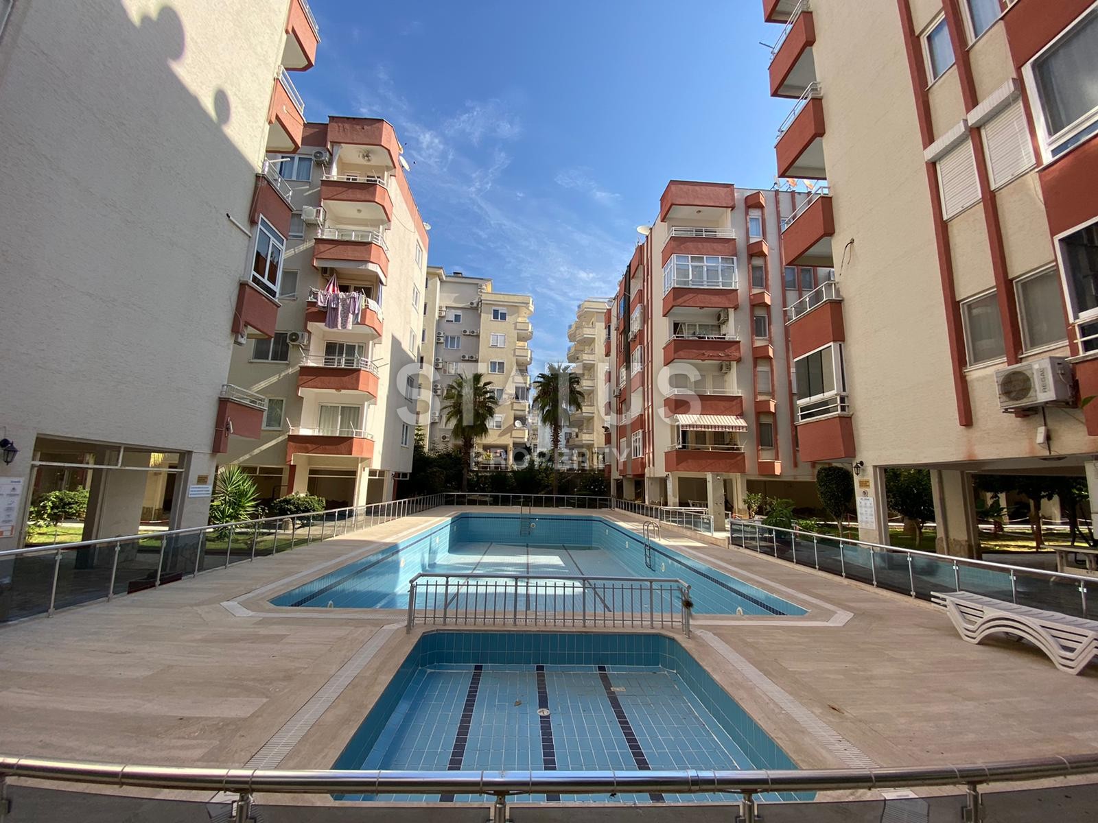 2+1 layout apartment at a good price, 115 m2. Only 250 m. to the sea. Mahmutlar, Alanya. фото 1