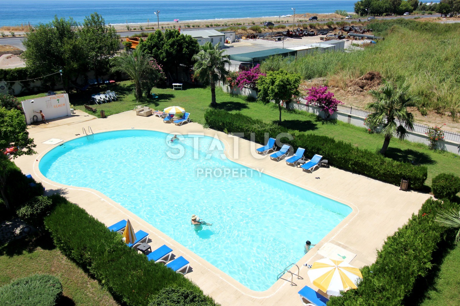 Apartments with direct sea views in the ecological natural area Demirtas. фото 1