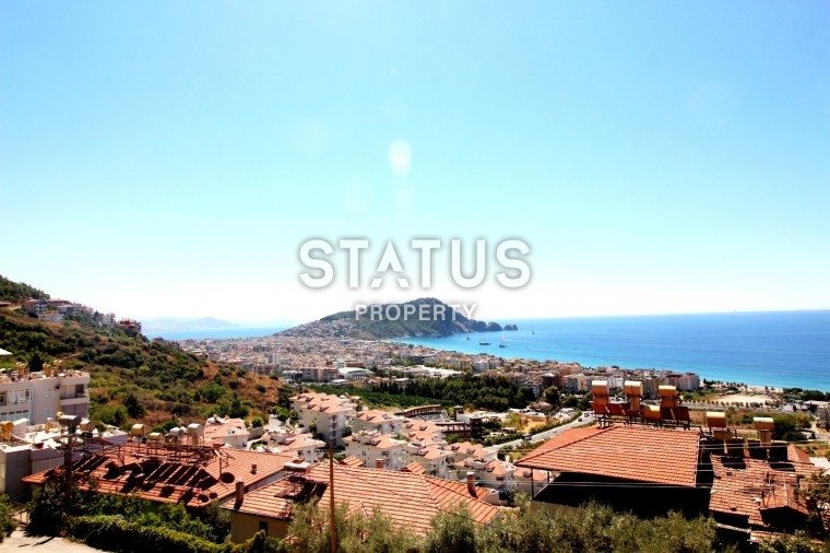 Investment plot of land with sea view 1000 m2 near Cleopatra beach. photos 1