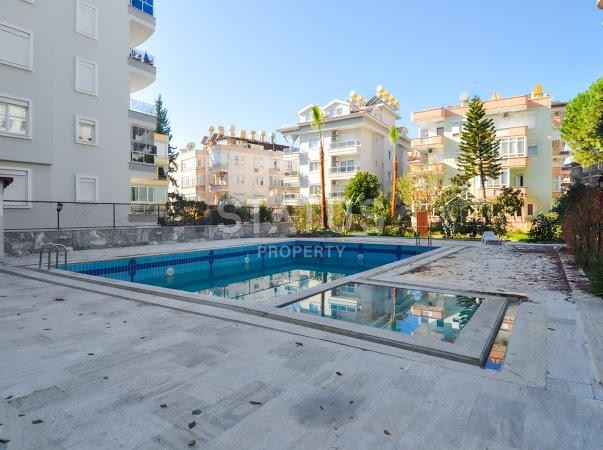 Apartment 1+1 with a swimming pool, 68 m2 in the central area of Alanya. фото 2