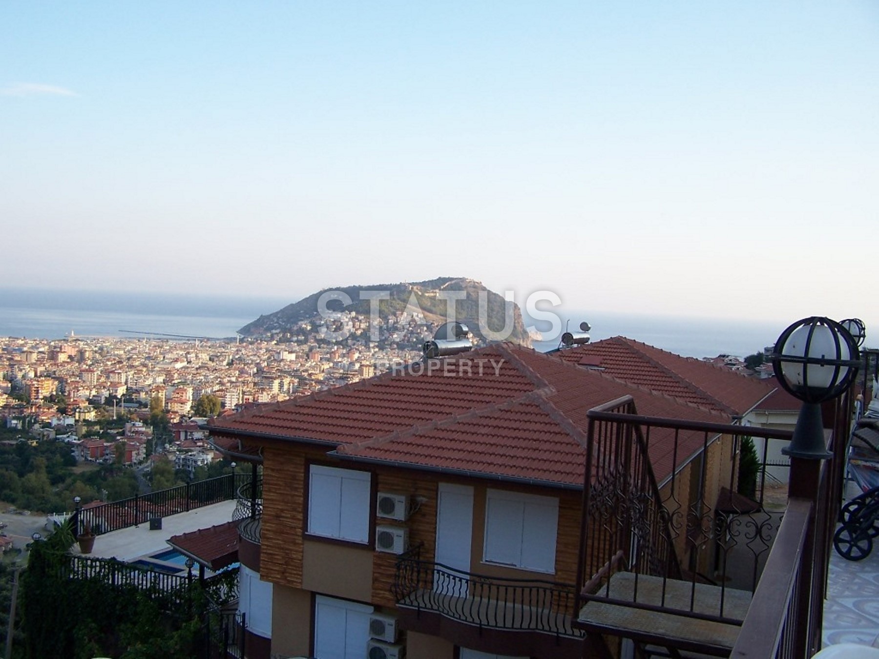 Two-storey house in the center of Alanya with a sea view, 230 sq.m. фото 2