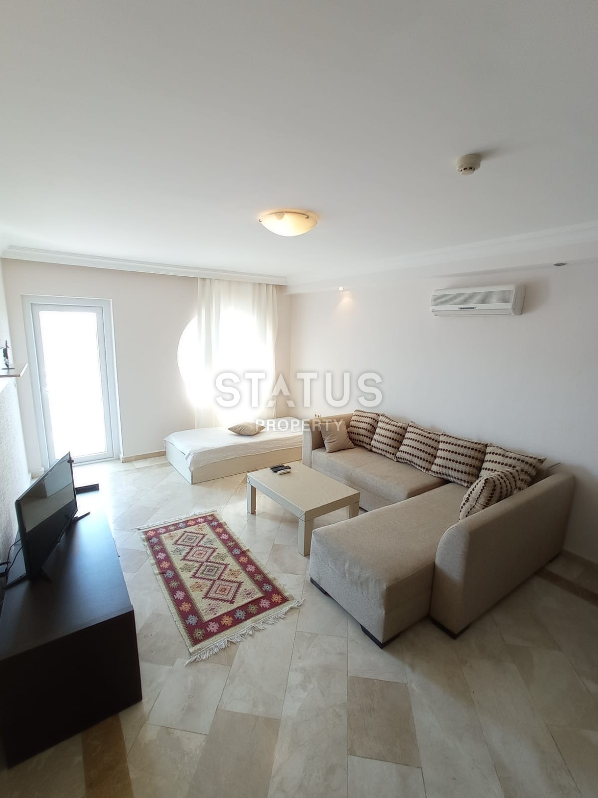 Furnished 2+1 apartment with sea view in Mahmutlar, 120 m2 фото 2