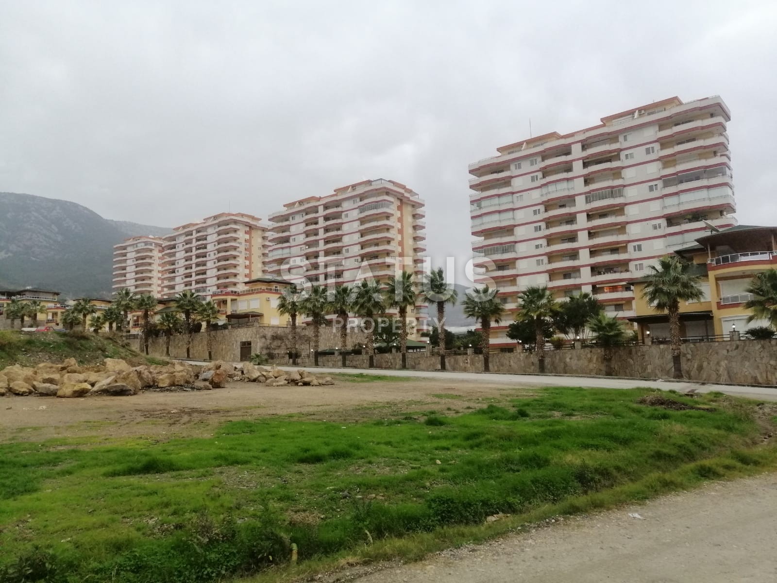 Duplex layout 4+1 overlooking the sea, castle and mountains, 280 m2. Mahmutlar, Alanya. фото 2