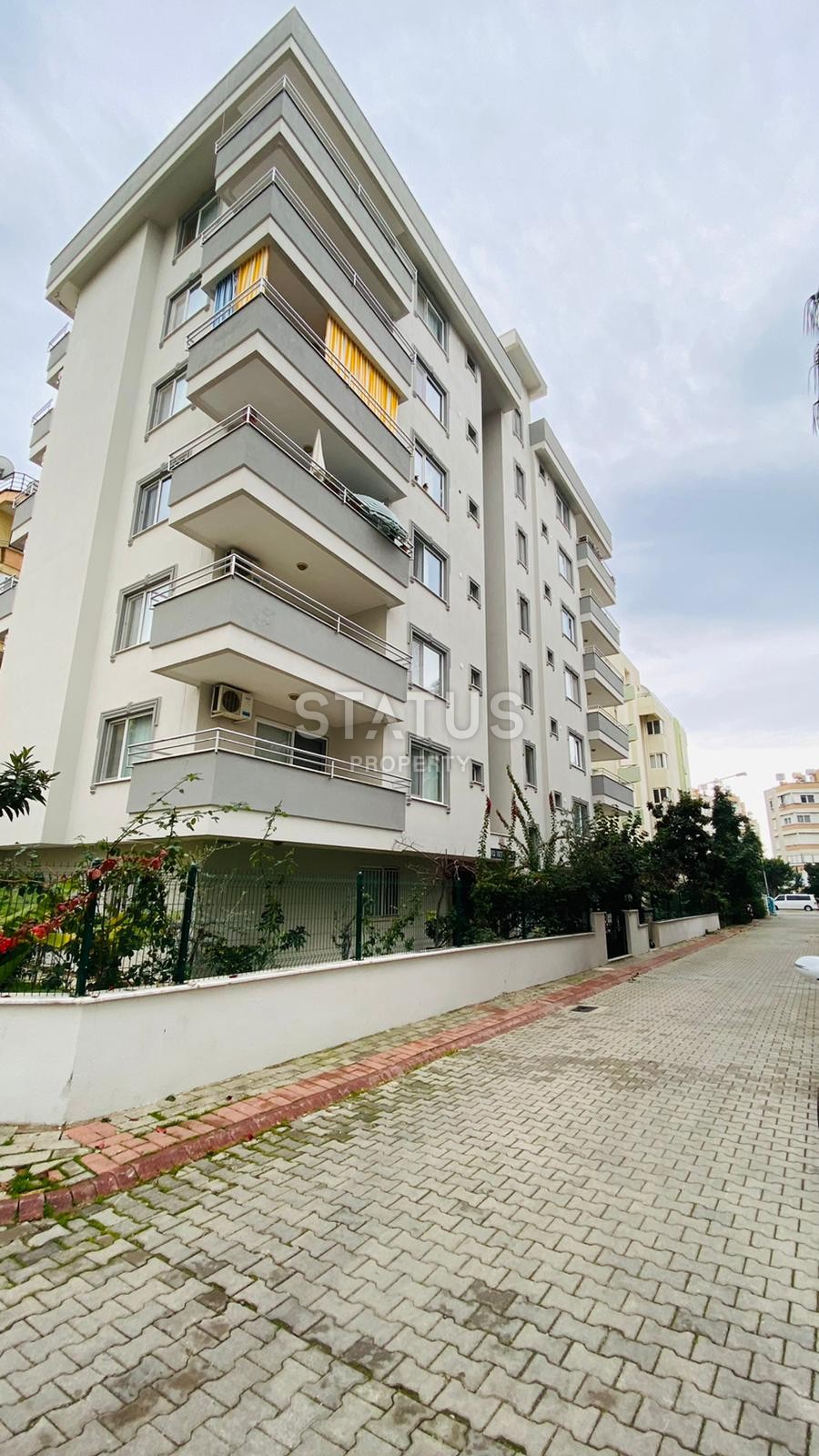 Apartment 2+1 180 m from the sea in Mahmutlar, 125 m2 фото 1