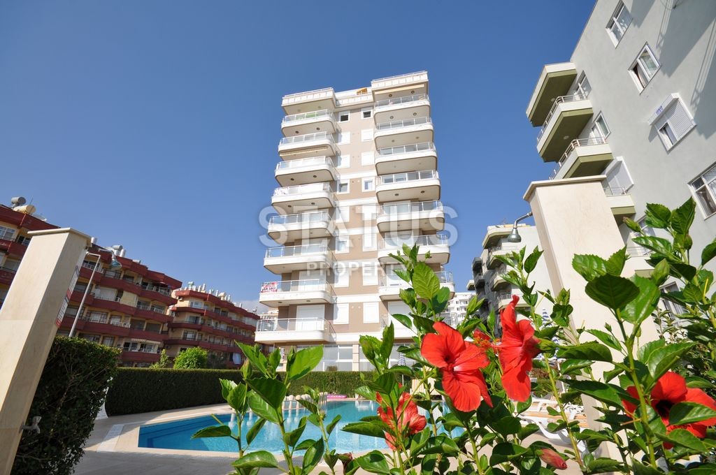 Large apartment with sea and mountain views on the first line in Mahmutlar 220 sq.m фото 2