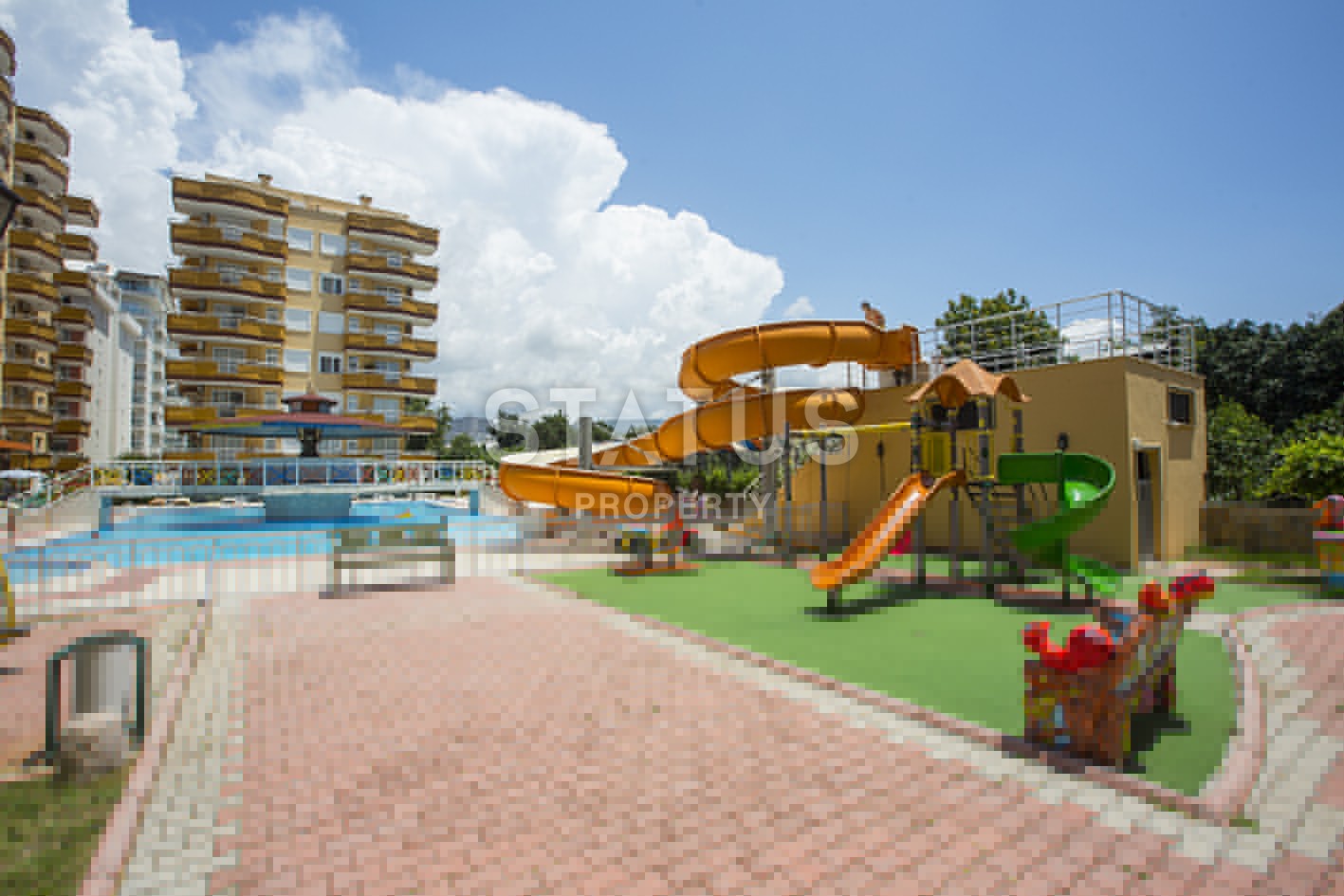 Apartment 2+1 in an excellent complex just 150 meters from the beach, 110 m2. Mahmutlar, Alanya. фото 1
